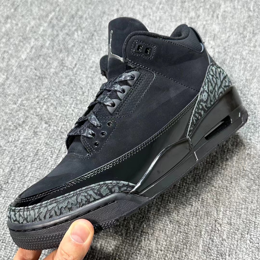 Air Jordan 3 Retro Black Cat