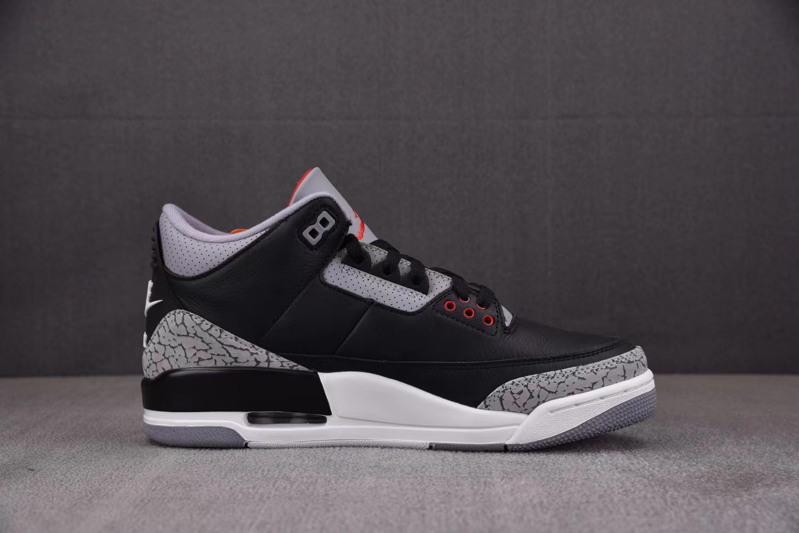 Air Jordan 3 Retro OG Black Cement (2024) DN3707-010
