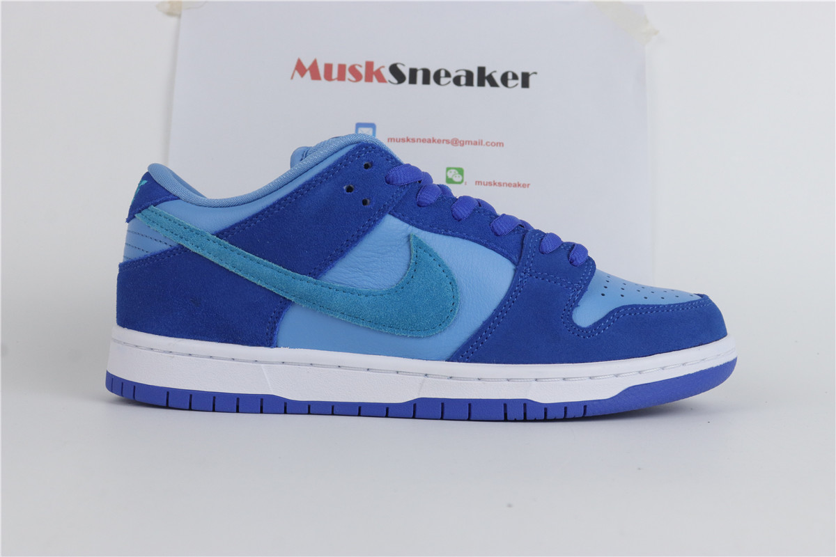 Nike SB Dunk Low Blue Raspberry